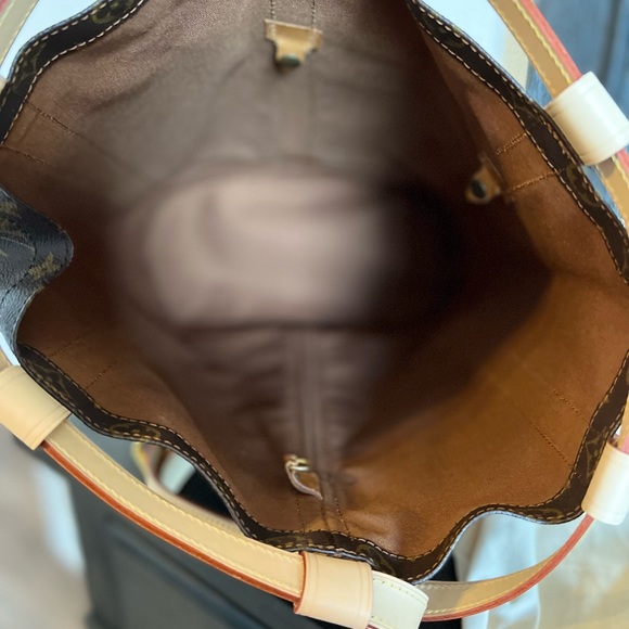 Louis Vuitton Backpack Randonne GM - Picture 5 of 13